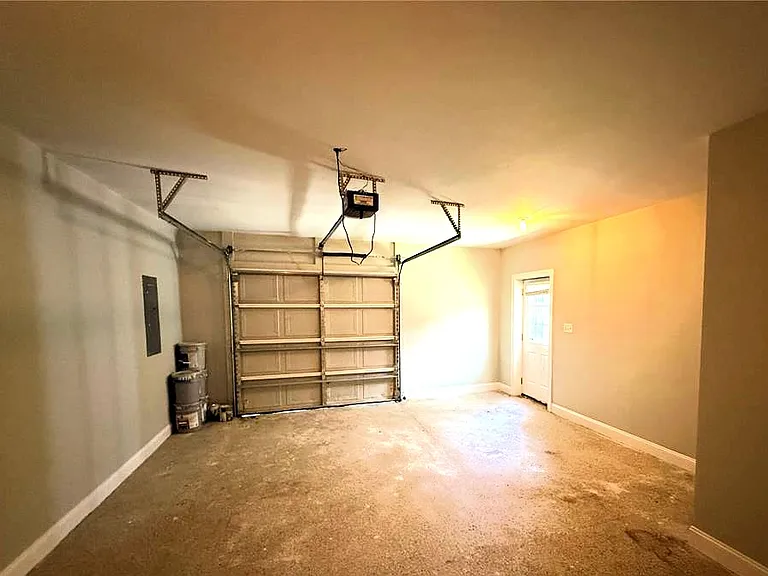 315 Woodvale Pl — Photo 28