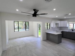 1718 Bayshore Blvd, Dunedin, FL 34698