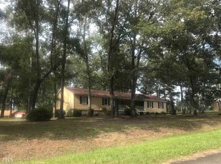 116 White Oak Ln, Byron, GA 31008