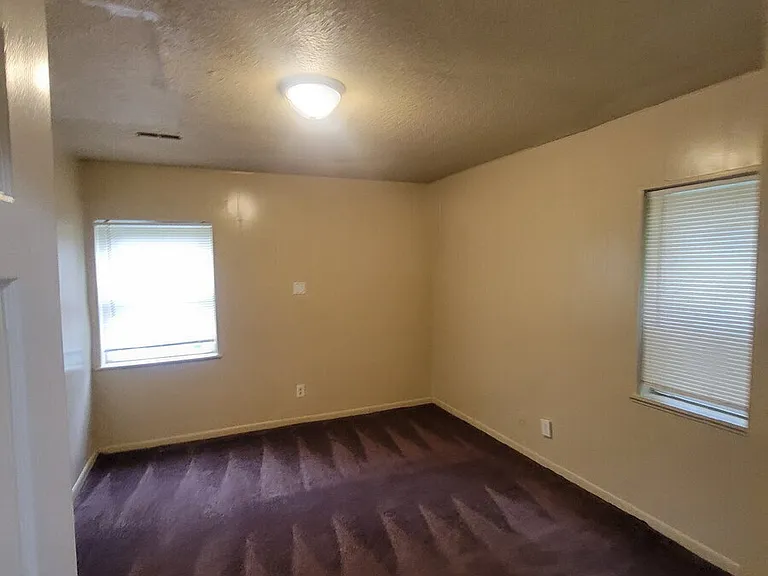 2356 N Arsenal Ave — Photo 6
