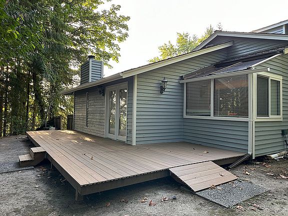 2nd image of 6008 142nd Ct SE
