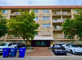 1120 99th St APT 201, Bay Harbor Islands, FL 33154