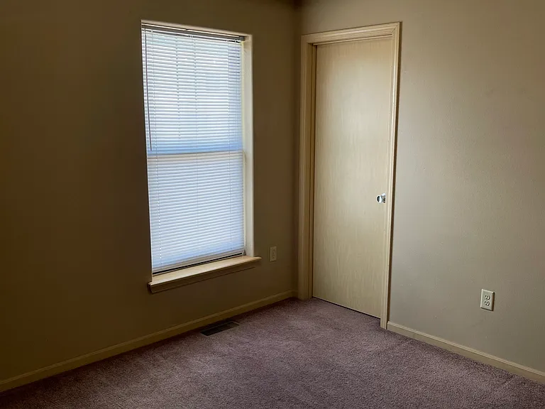 404 S Johnson St #7 — Photo 13