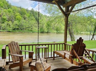 3745 New River Pkwy, Independence, VA 24348
