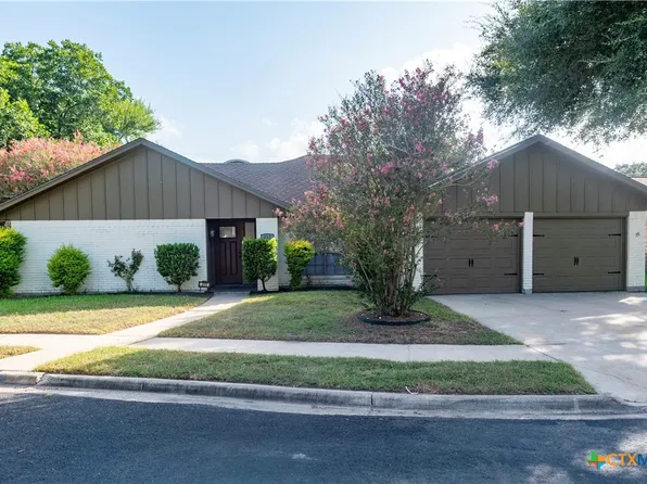 213 Taos Dr, Victoria, TX 77904