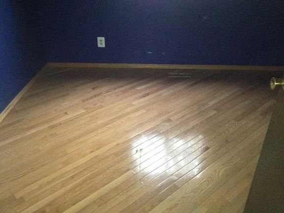5th image of 3455 Seebaldt Ave