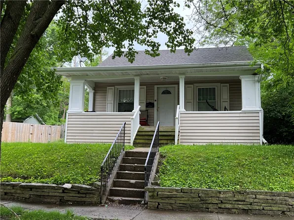 330 S Taylor Ave, Decatur, IL 62522