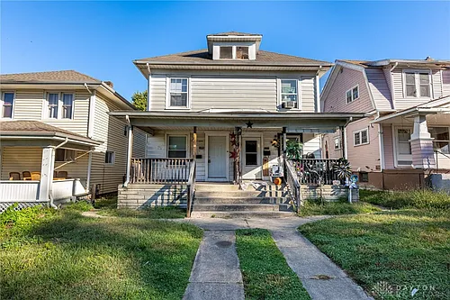 3707 E 3rd St #3705 Photo 1 3707 E 3rd St #3705 Photo 1