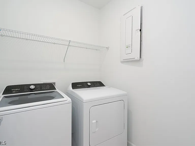 42380 Cascade Dr — Photo 25