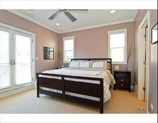 5th image of 3650 N Damen Ave #3