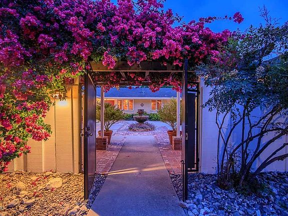 1782 Ramona Dr-12