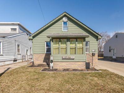 1761 E Hazelhurst St, Ferndale, MI, 48220