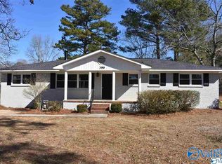 399 Williams Ave, Rainbow City, AL 35906