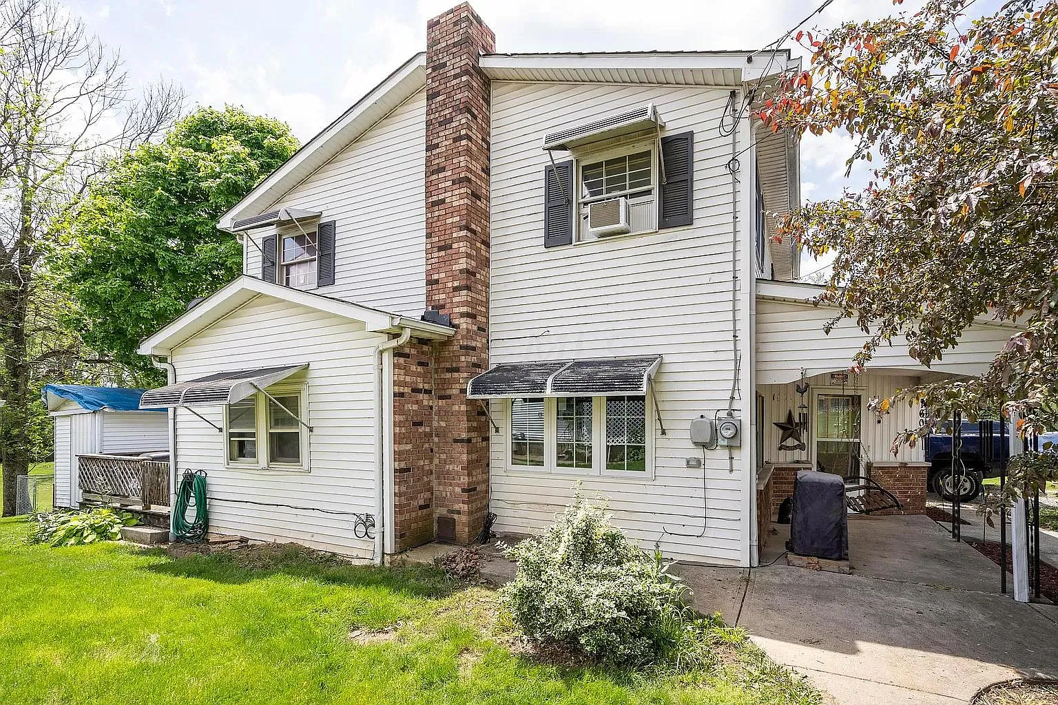 1601 Harold Rd NW — Photo 3
