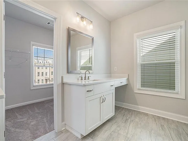 106 Basil St — Photo 14