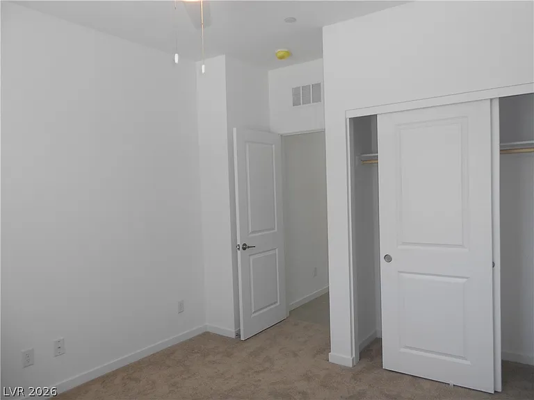 324 Lupton Ave — Photo 18