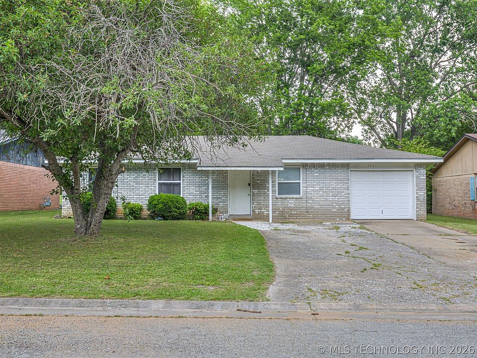 1st image of 15505 291st Ave