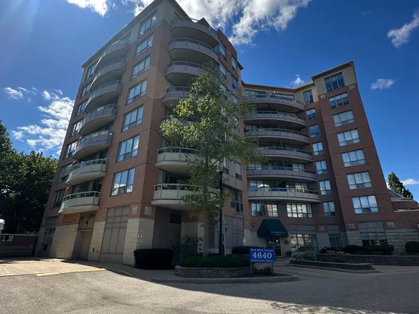 4640 Kimbermount Ave #707, Mississauga, ON L5M 5W6