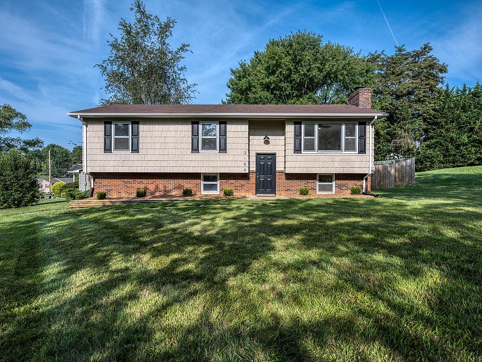 1st image of 3104 Buckingham Dr