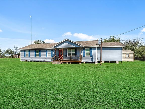 3rd image of 5925 County Road 249
