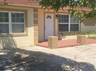 621 SW 14th Pl, Deerfield Beach, FL 33441