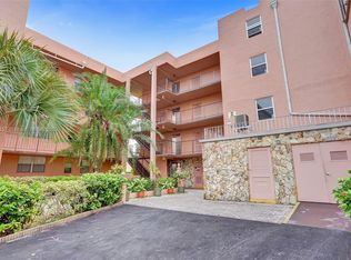 2841 Somerset Dr APT 401, Lauderdale Lakes, FL 33311