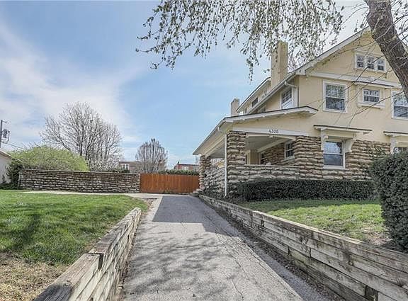 4th image of 4325 McGee St