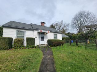 2011 SE Lambert St, Portland, OR 97202