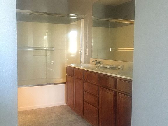 4th image of 1818 Longdon Dr