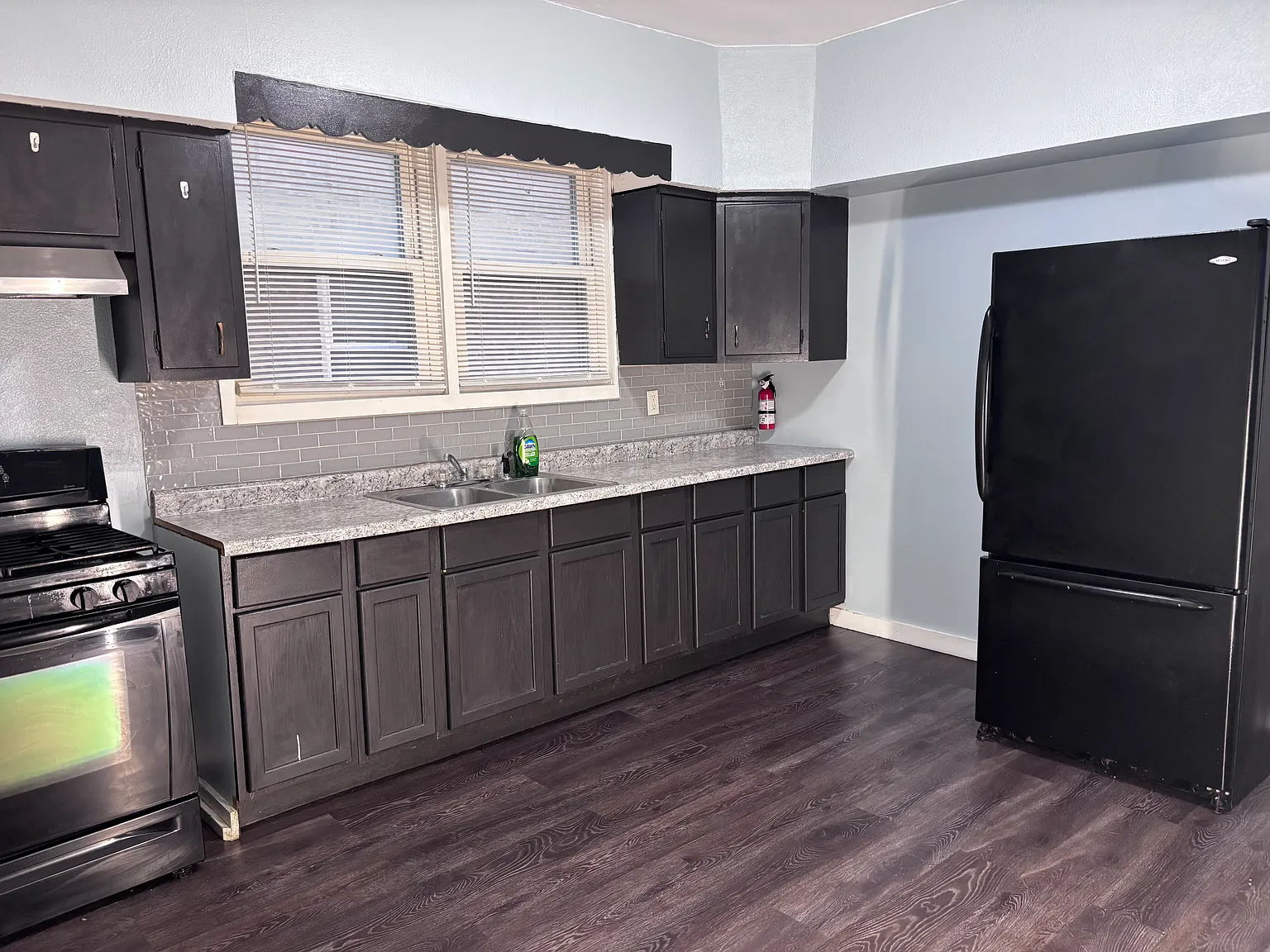 2 bed, 1210 sqft, $1,050 — Photo 4
