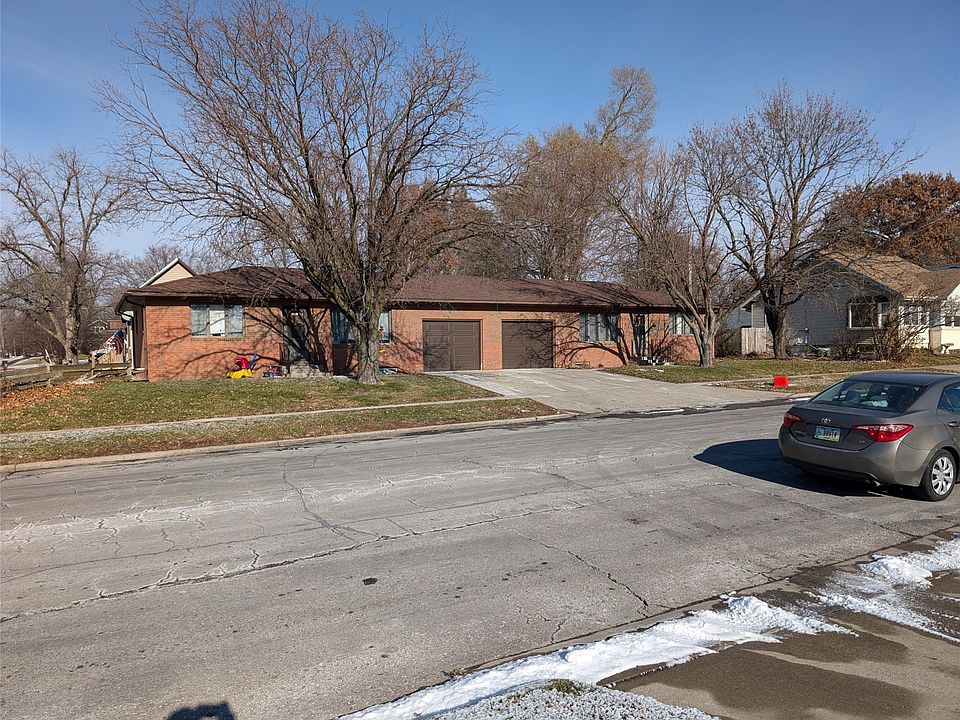 2nd image of 614/616 S 8th Ave W