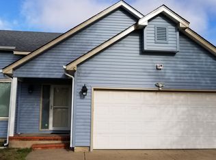 1205 S Stoneybrook Cir, Wichita, KS 67207