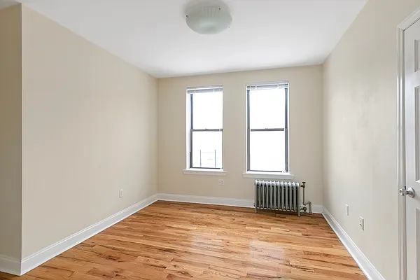 Rented by Modern Spaces | media 10