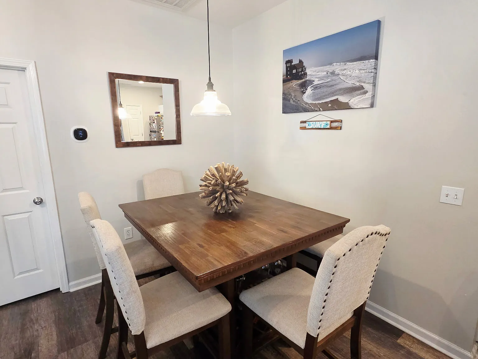 2 bed, 1082 sqft, $2,850 — Photo 1