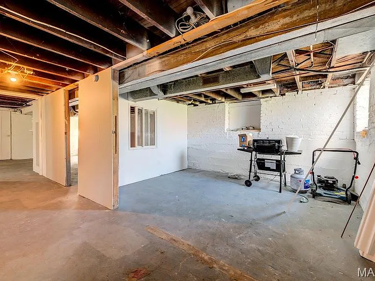 4273 Oleatha Ave — Photo 14