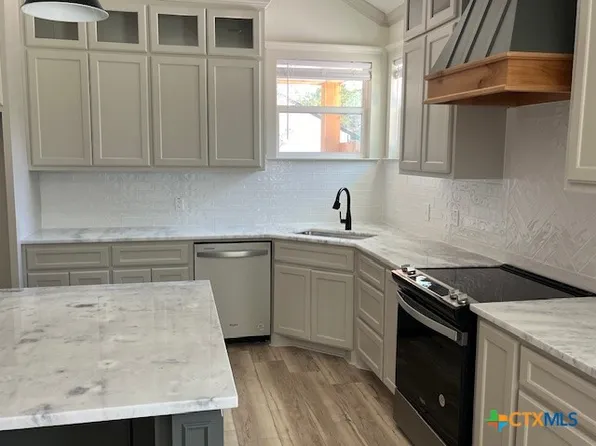 15874 Salado Dr, Temple, TX 76502