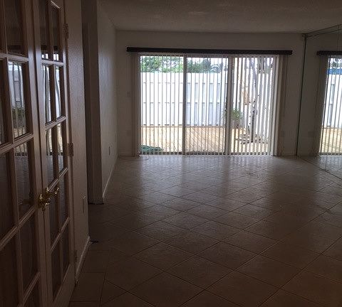 4th image of 870 Crystal Lake Dr