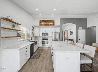 3113 W Rose Garden Ln, Phoenix, AZ 85027