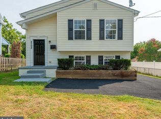 2702 Grindon Ave, Baltimore, MD 21214