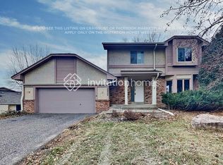 12825 46th Ave N, Plymouth, MN 55442