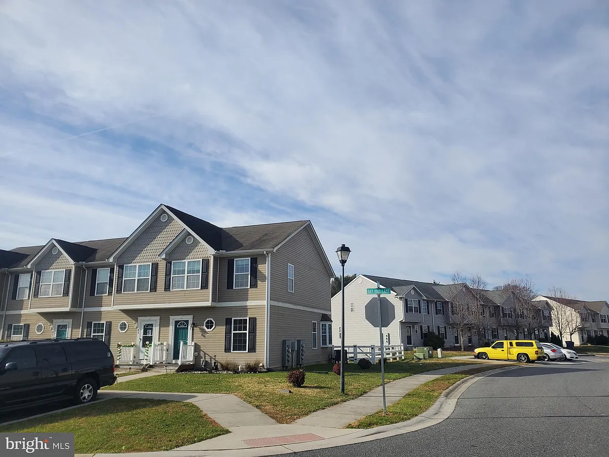 Building Photo - 89 Bay Hill Ln