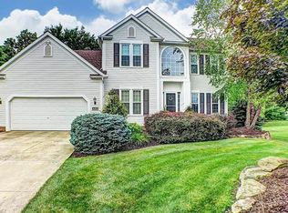 401 Hathaway Dr, Cuyahoga Falls, OH 44223