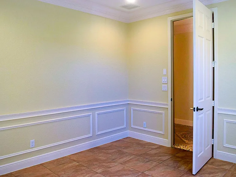 10160 SW Canossa Way — Photo 30