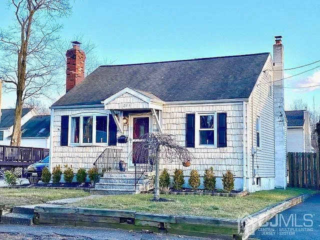 273 Manalapan Rd photo 1