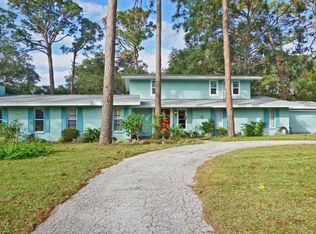 2215 Coconut Ln, Merritt Island, FL 32952