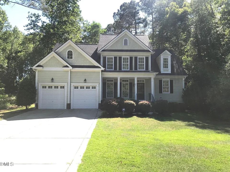 381 Carolina Oaks