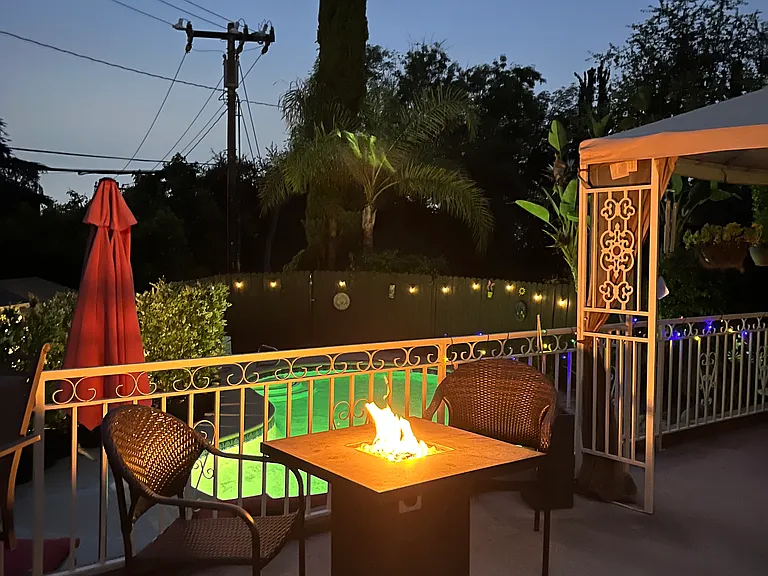 729 Orange Dr — Photo 32