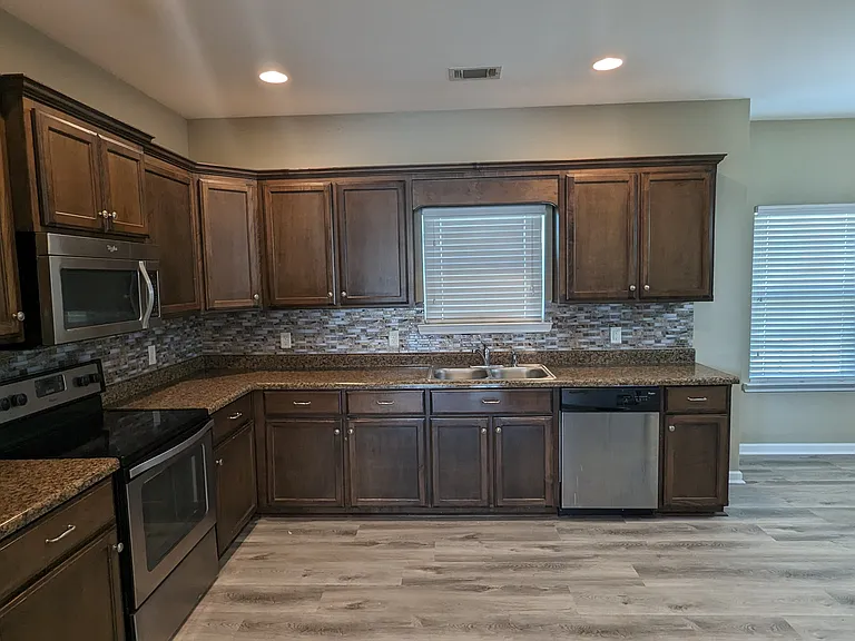 721 Murray Crossing Blvd NE — Photo 5