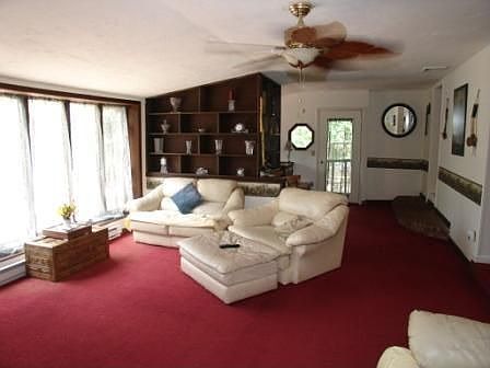 2nd image of 3761 Colonial Rd
