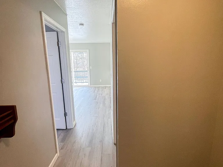 Clinic Court Apartments — Photo 16